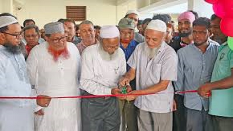 কুয়েটে সুইমিং পুলের উদ্বোধন